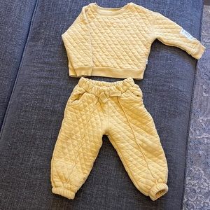 Mustard tracksuit